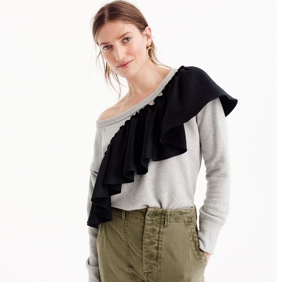 BOGO-JCREW RUFFLE SWEATSHIRT🌸 - Picture 4 of 4